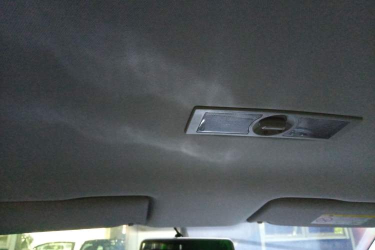 Used Volkswagen Lavida 2017 1.6L Automatic Fashion Edition
