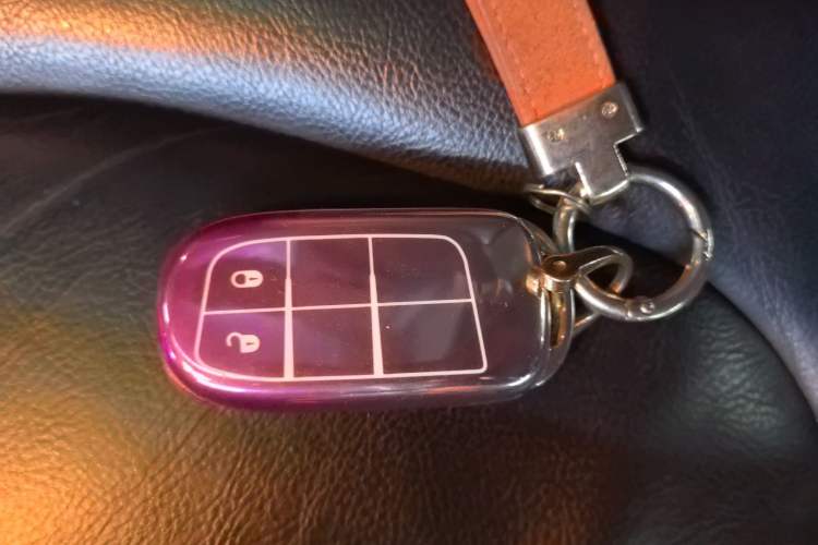 Used  Cherokee 2019 2.0T Two-Wheel Drive Smart Enjoyment Version China V
