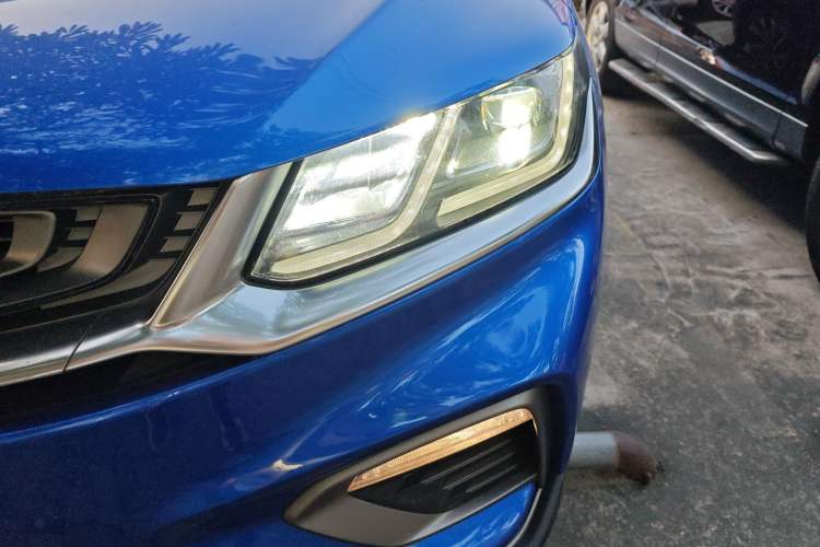 Used Geely Auto Coolray 2019 260T DCT Explorer China VI Standard
