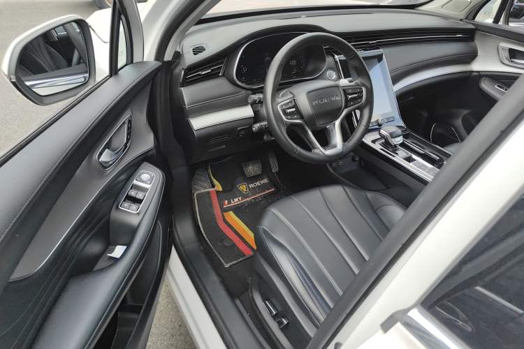 Used Roewe RX5 MAX 2021 Supreme Series 300TGI Automatic Luxury Cabin Edition
