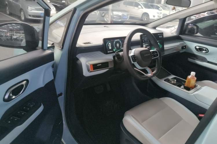 Used AION Y 2021 70 Intelligent Edition