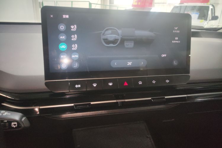 Used MG 4 EV 2023 415 km Range Sea-Faring Champion Edition
