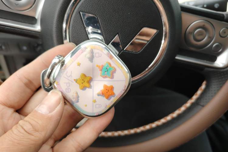 Used Wuling Bingo 2023 410 km Lingxi Deluxe Edition
