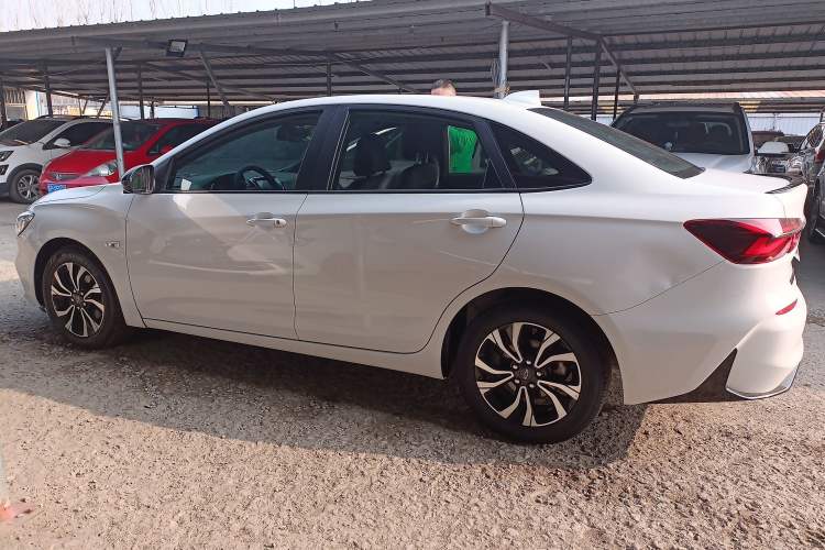 Used Chevrolet Monza 2019 RS 330T Automatic Comfort Edition China VI Standard
