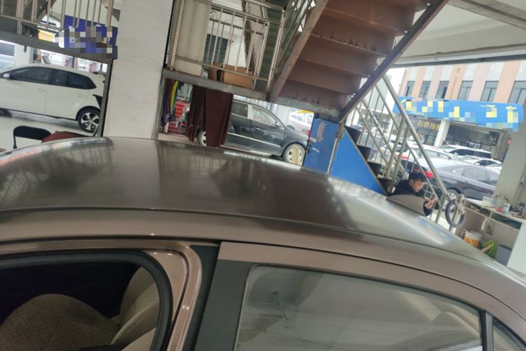 Used Baojun 630 2013 1.5L manual standard version
