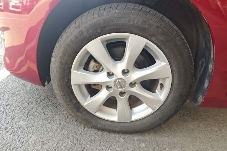 Used Nissan Tiida 2014 1.6L CVT Smart Model