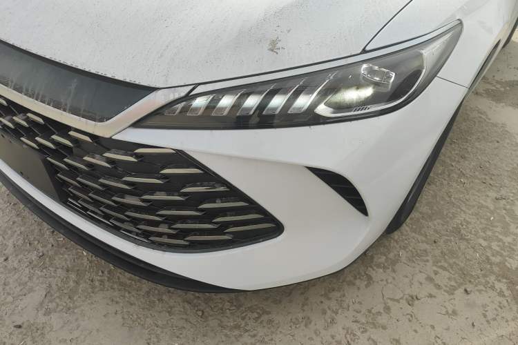 Used BYD Qin PLUS 2025 DM-i Smart Drive 55KM Leading Model
