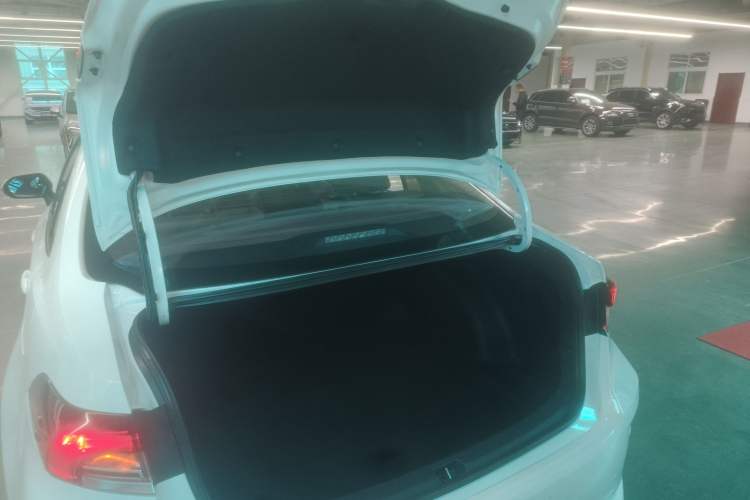 Used Toyota Corolla 2023 1.2T Pioneer Edition
