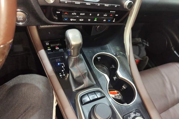 Used Lexus RX 2016 300 4x4 Elegant Edition China V-standard
