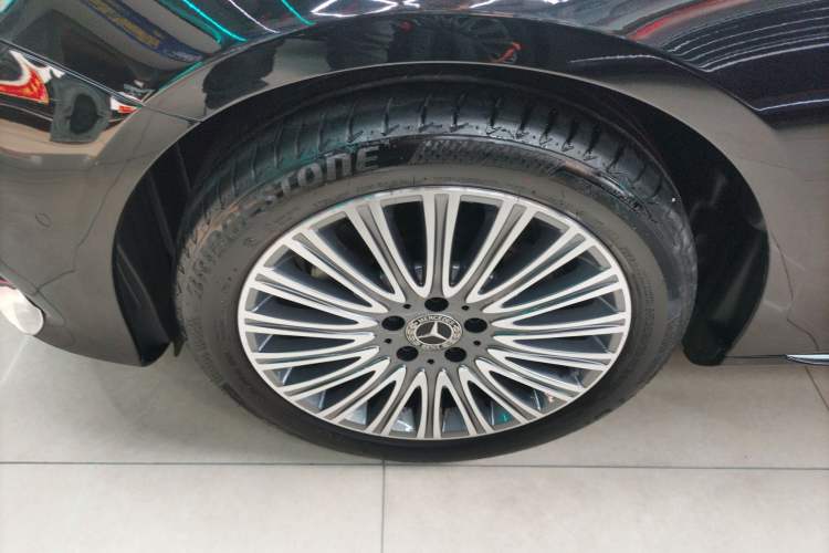 Used Mercedes-Benz E-Class 2020 Restyled E 300 L Exclusive Edition
