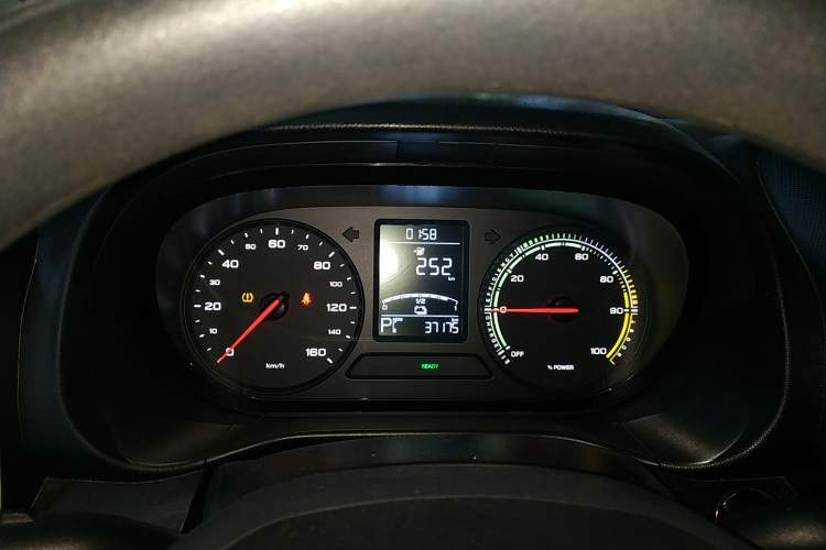 Used Roewe Clever 2021 302km All-Round Version
