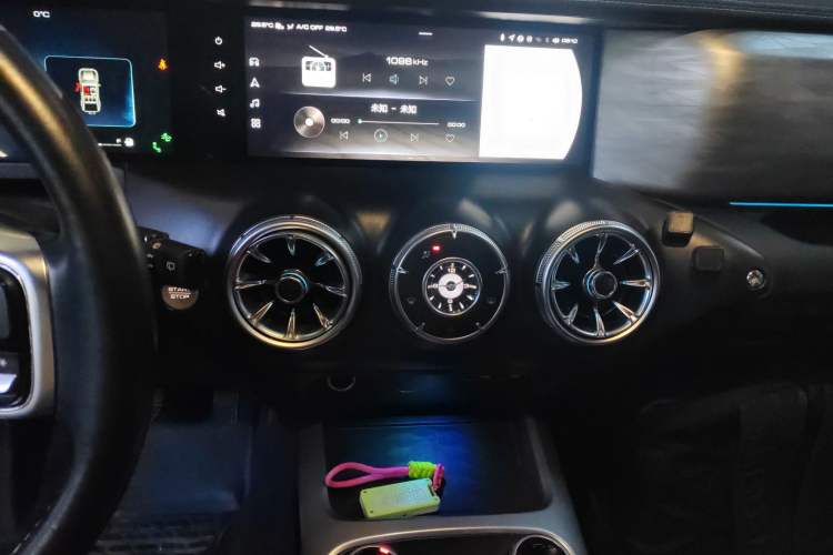 Used Tank 300 2021 City Edition 2.0T—Truly Stylish
