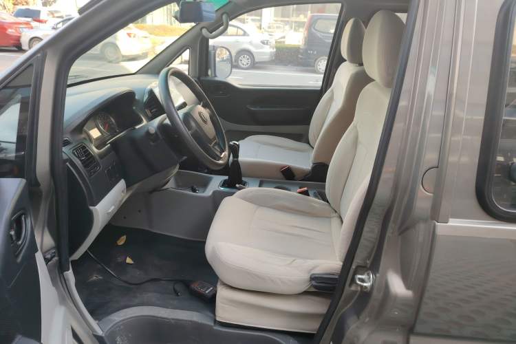 Used FORTHING Lingzhi 2018 M3 1.5L 5-Seat Base Model