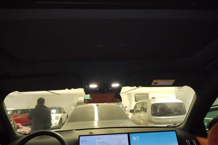 Used Li Auto L8 2023 Max model
