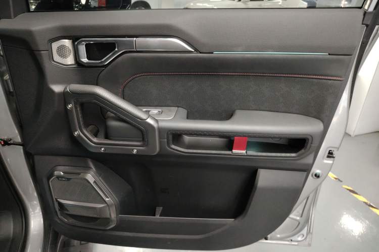 Used Jetour Traveler 2023 2.0T All-Wheel Drive CrossPRO+
