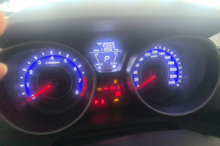 Used Hyundai Elantra 2016 1.6L Automatic Smart Version