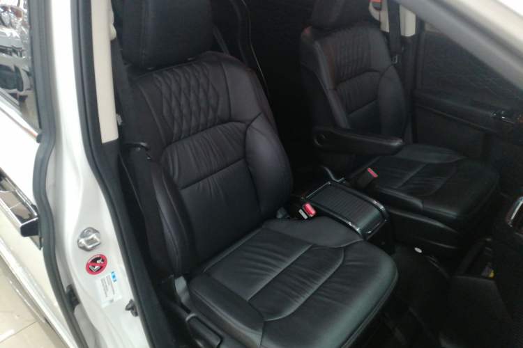 Used Honda Elysion 2022 2.0L eHEV Luxury Edition