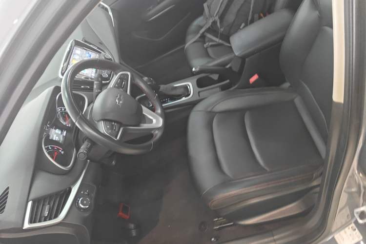 Used Chevrolet Monza 2020 Light Hybrid Redline 320T Dual-Clutch Joyful Edition
