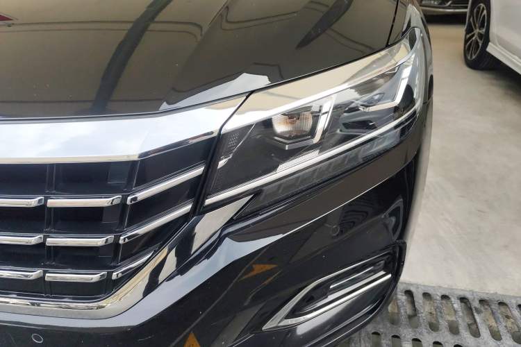 Used Volkswagen Passat 2019 330TSI Elite Edition China VI
