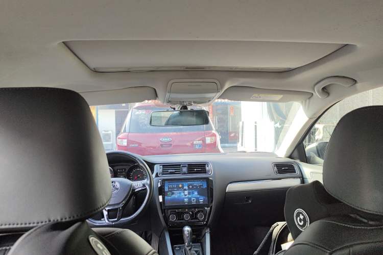 Used Volkswagen Sagitar 2018 1.6L Automatic Comfort Model
