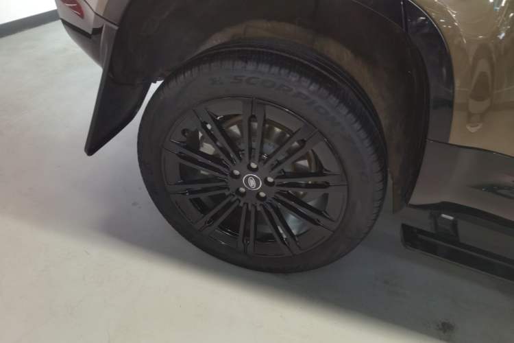 Used Land Rover Defender 2024 110 3.0T P400 X-DYNAMIC HSE
