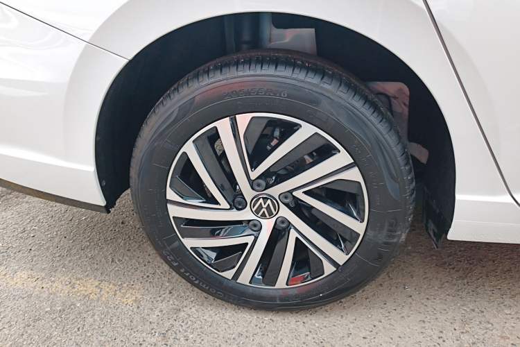 Used Volkswagen Lavida 2024 300TSI DSG Starry Sky Leading Edition
