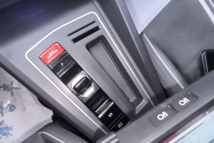 Used Volkswagen Golf 2021 280TSI DSG R-Line
