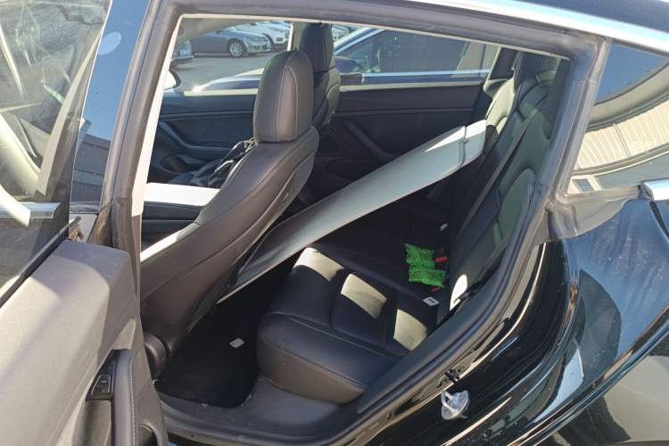 Used Tesla Model 3 2019 Long-Range Rear-Wheel-Drive Version
