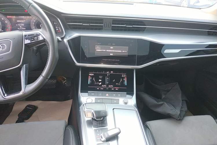 Used Audi A6L 2020 40 TFSI Luxury Dynamic Model
