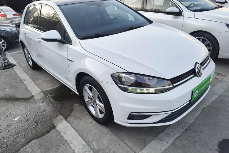 Used Volkswagen Golf 2019 280TSI DSG Comfort Version China VI Standard
