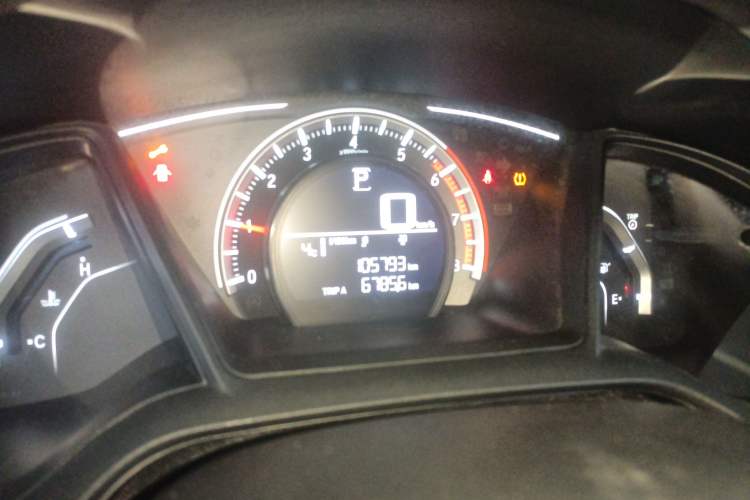 Used Honda Civic 2016 180TURBO CVT Comfort Version
