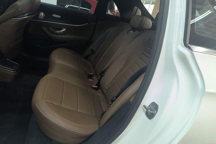 Used Mercedes-Benz E-Class 2021 Restyled E 300 L Sporty and Stylish Edition
