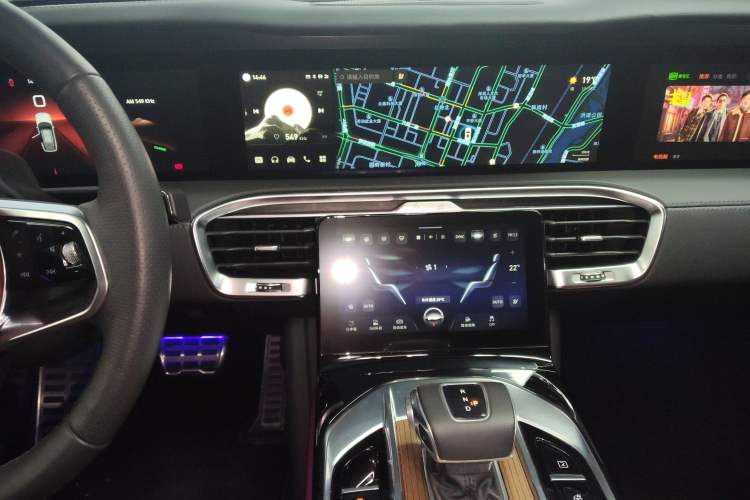 Used Hongqi E-HS9 2022 660 km Range Flagway Edition Six Seats
