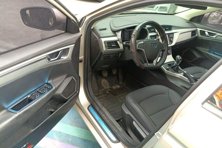 Used Geely Auto Emgrand GL 2017 1.3T Manual Elite Model
