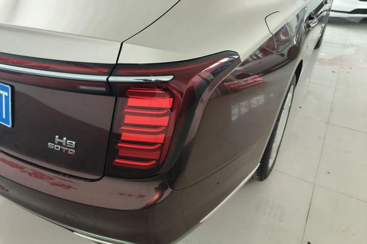 Used Hongqi H9 2024 2.0T Qixiang Luxury Business Edition
