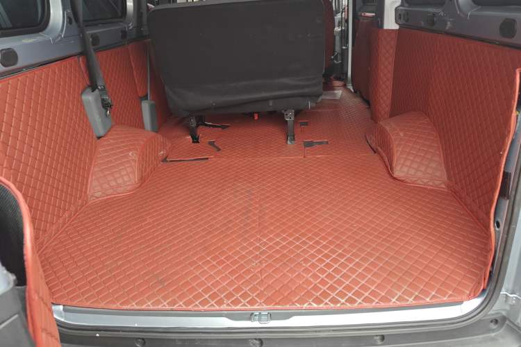 Used Wuling Yangguang 
