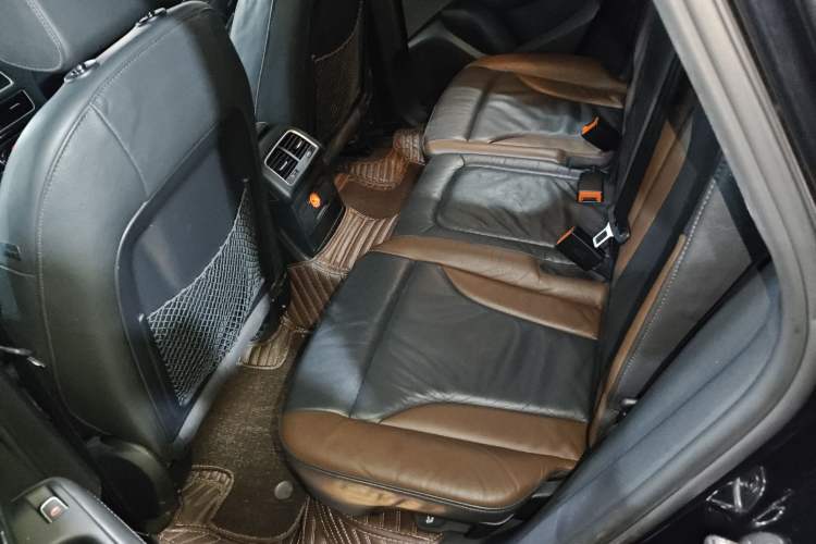 Used Audi Q5 2017 Plus 40 TFSI Technology Model