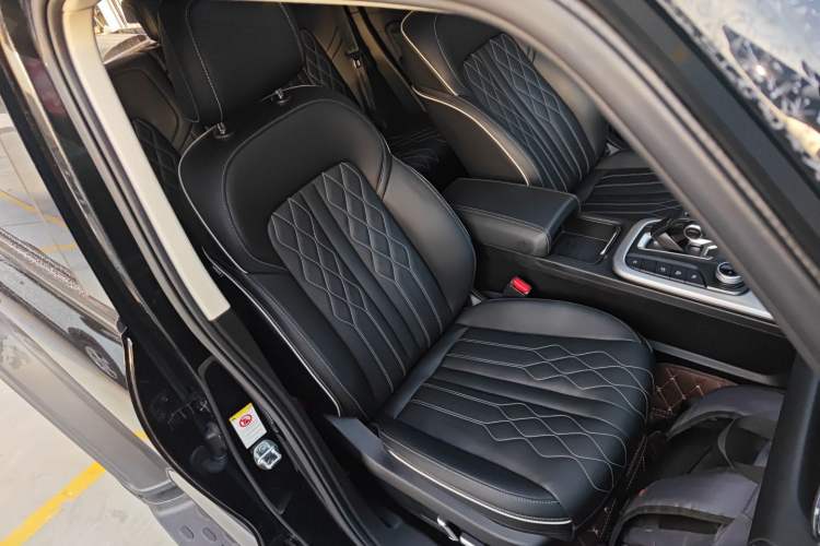 Used Tank 300 2023 Off-Road Edition 2.0T Challenger
