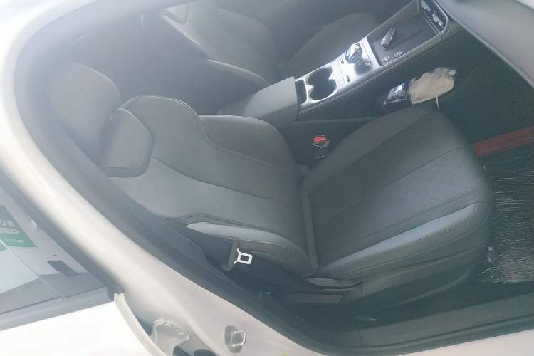 Used BYD Qin PLUS 2025 DM-i Smart Drive 55KM Leading Model
