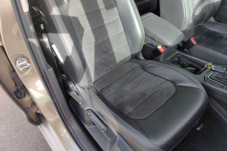 Used Volkswagen Golf Sportsvan 2016 280TSI Automatic Flagship Model
