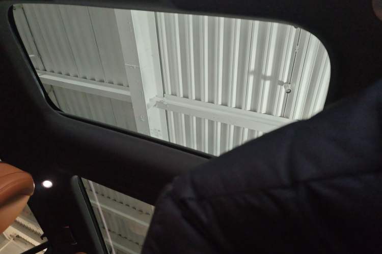 Used Hima AITO M9 2024 All-Electric Ultra Version 100 kWh 6-Seater Model
