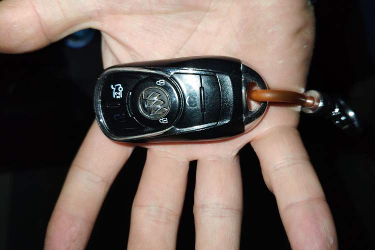 Used Buick LaCrosse 2018 20T Luxury Model
