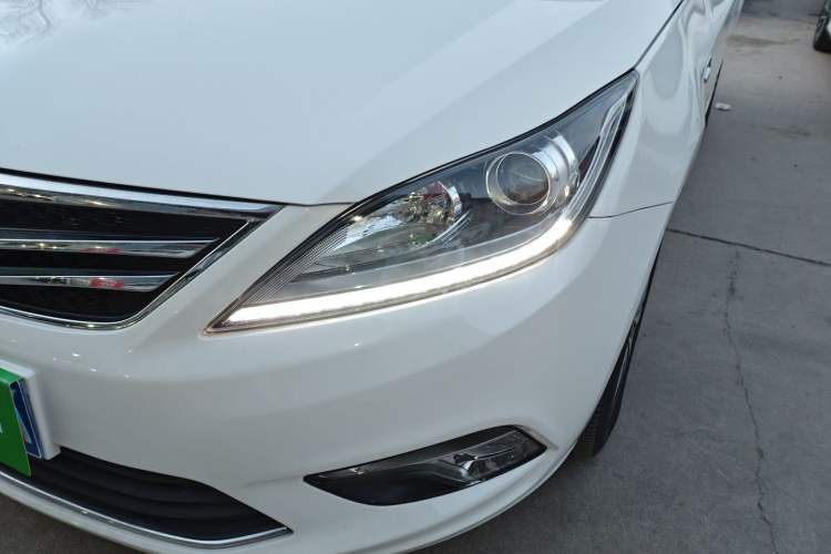 Used Changan Eado 2016 1.6L Manual Fashion Edition