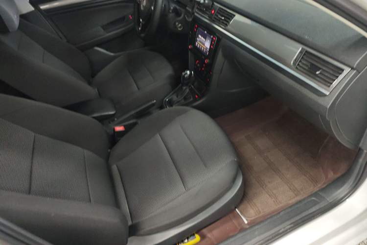 Used Volkswagen Bora 2018 1.5L Automatic Fashion Model