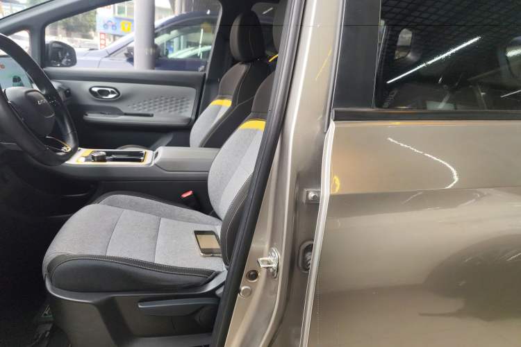 Used AION Y 2022 70 Enjoyment Edition Lithium Iron Phosphate