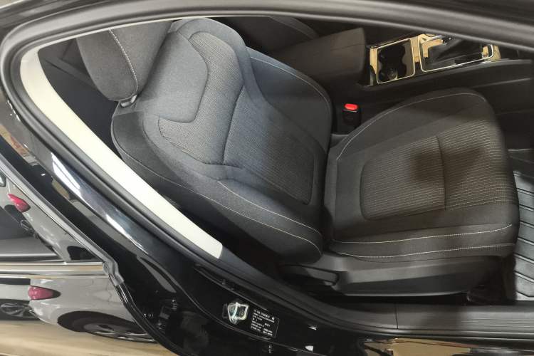 Used Bestune B70 2022 Third Generation 1.5T Automatic Enjoyment Version
