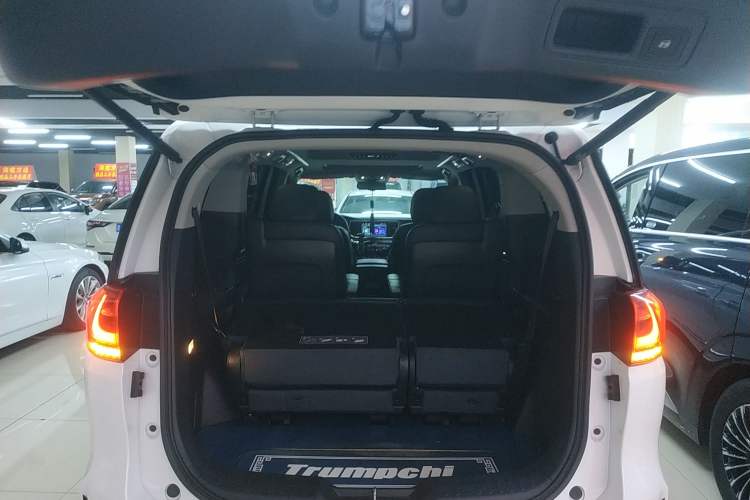 Used GAC Trumpchi M8 2020 Flagship Model 390T Prestige Edition