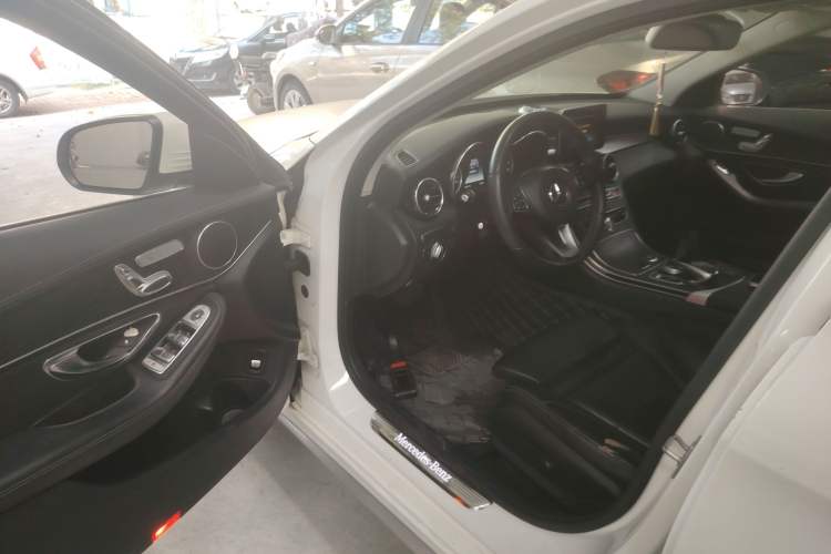 Used Mercedes-Benz C-Class 2017 C 200 L Sport Edition
