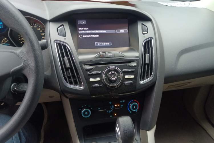 Used Ford Focus 2015 Sedan 1.6L Automatic Comfort Model