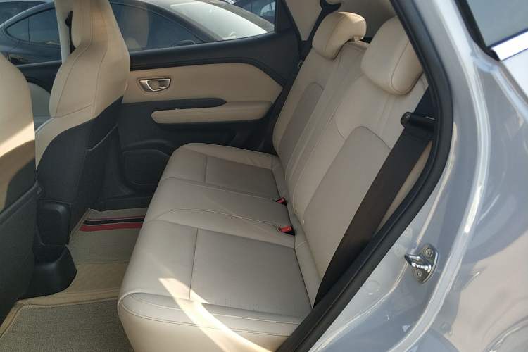 Used Wuling Bingo PLUS 2024 510 km Flagship Edition Four-Seater Version
